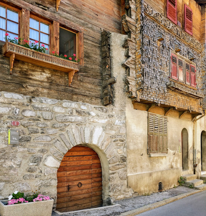 Schweiz-Kanton Wallis-Salgesch-Gebäude-Tradition